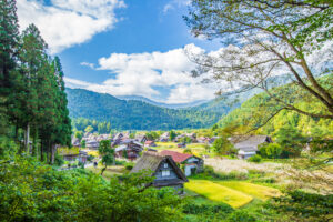 滋賀の里山が魅せる究極の癒やし。2026年、世界が注目する「寿長生の郷」の持続可能な和菓子体験とは
