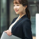 月収27万の手取りは約22万円、年収324万円！全国平均や生活レベルも解説