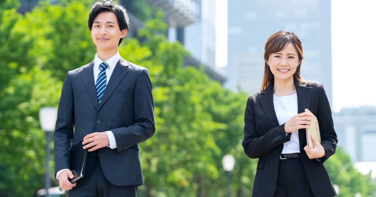 33歳の平均年収は約529万、平均月収32.7万円！手取り額や業界別平均も解説