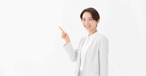 ネイル関係の仕事に就くには？職種・資格、向いている人を解説