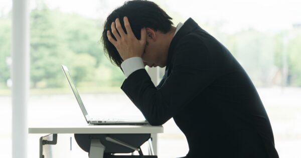 自己肯定感が低い人に向いてる仕事｜特徴と具体例で解説する適職の見つけ方