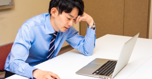 考えすぎる人に最適な職業とは？向いている仕事12選と特徴を徹底解説